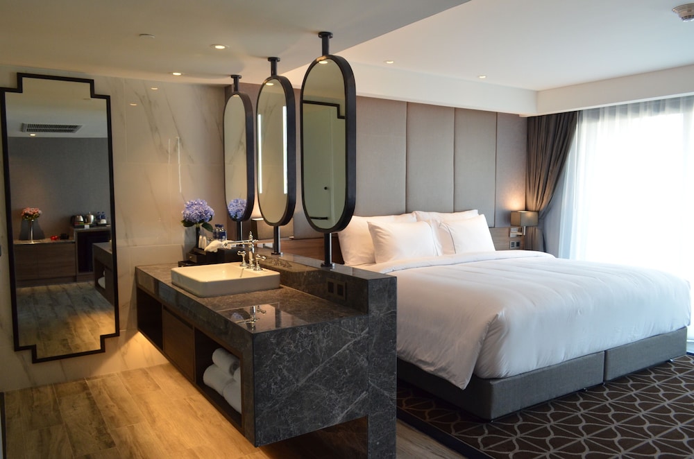 Ayathorn Bangkok