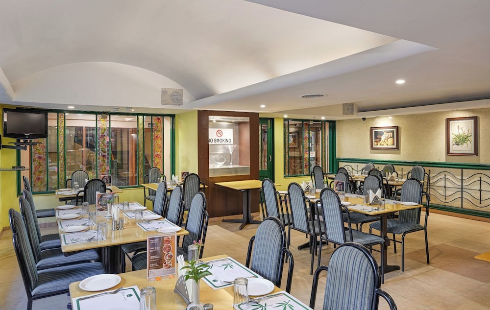 Hotel Cama, Ahmedabad