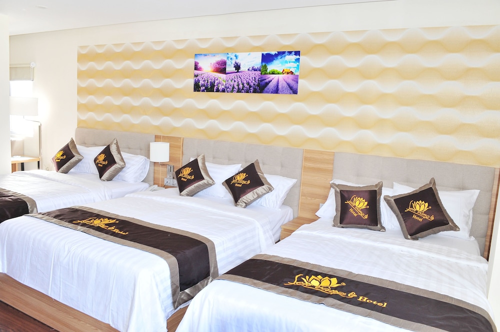 Sen Vang Luxury