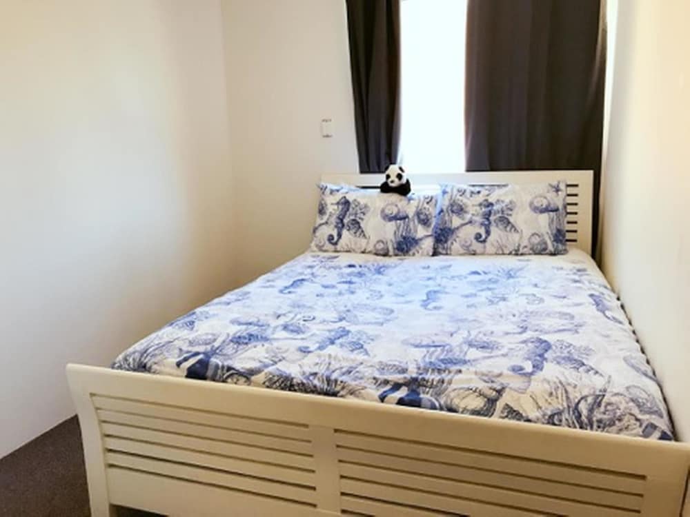 Inner City Apartments Hotel