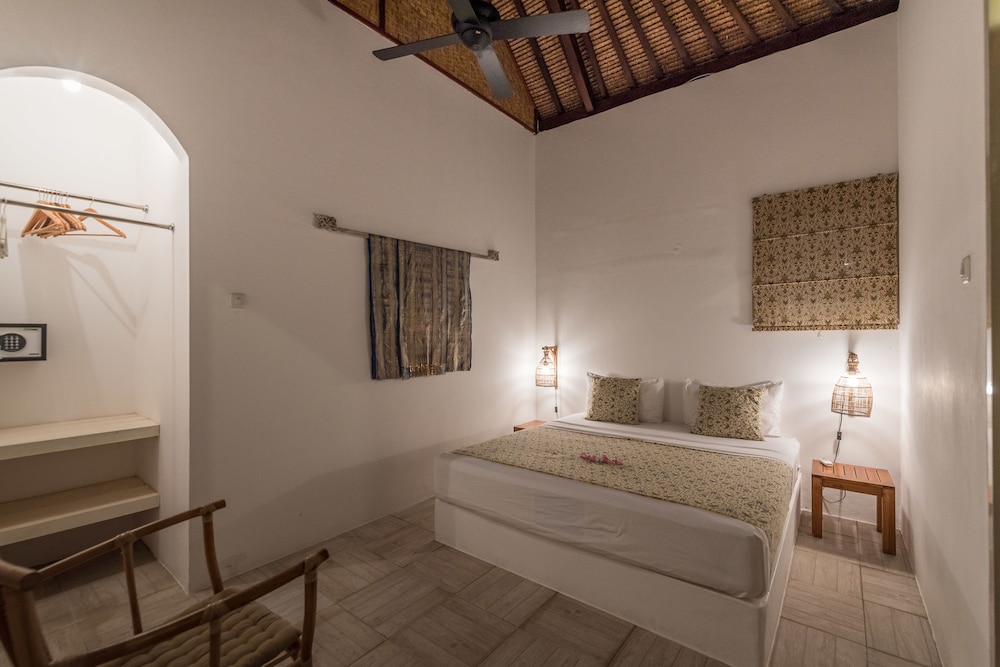The Beach Villa