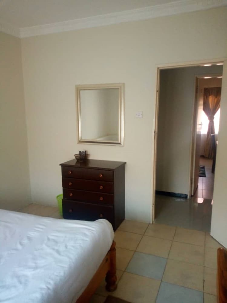 Jedidiah Guest House
