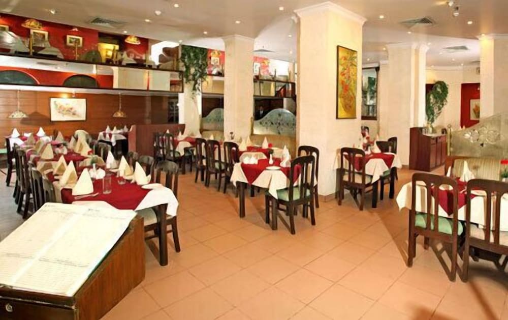 THE ASTOR HOTEL