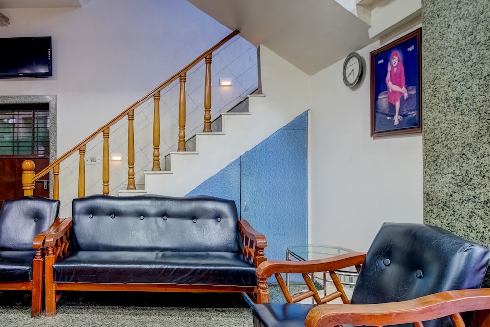 Super Hotel O Chennai Central Railway Station Formerly Annakilly Tower Guest House