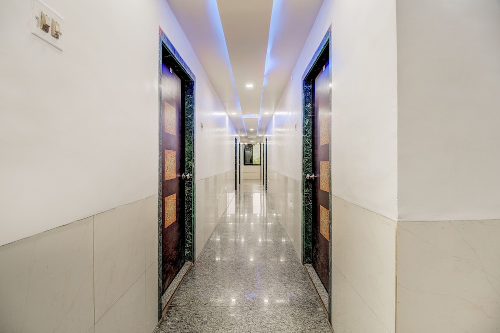 Super Hotel O Chennai Central Railway Station Formerly Annakilly Tower Guest House