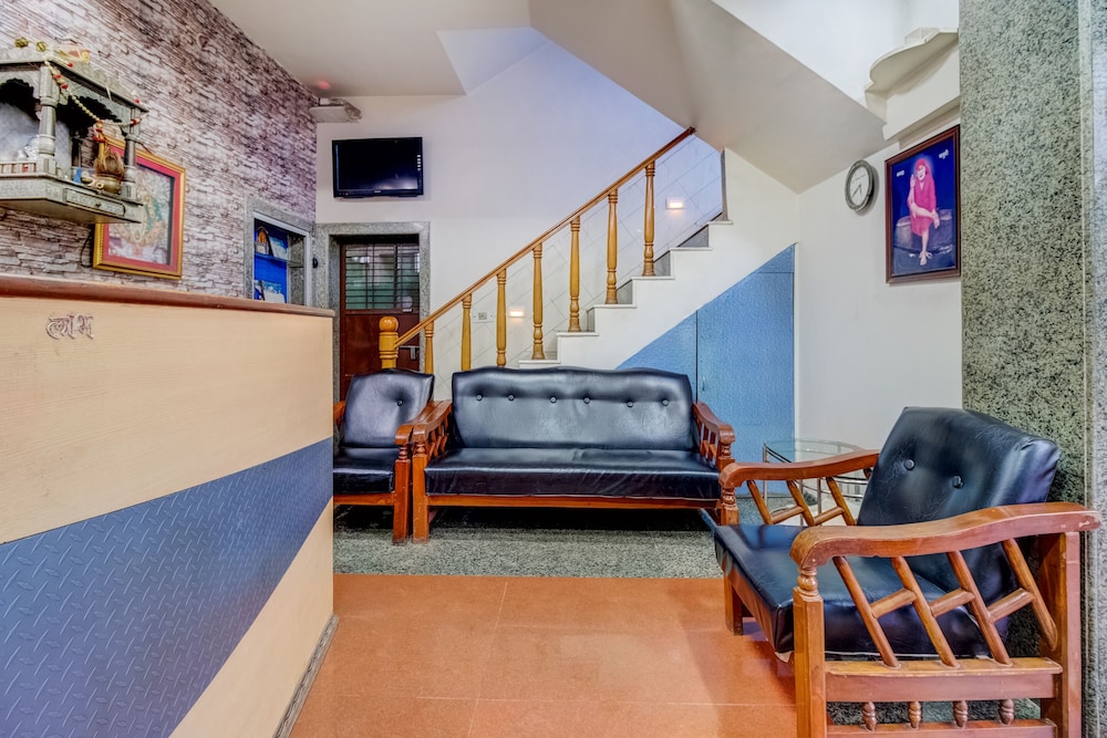 Super Hotel O Chennai Central Railway Station Formerly Annakilly Tower Guest House