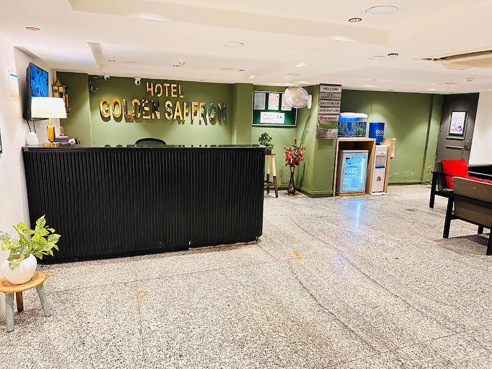 Qotel Comfort Golden Saffron Punjabi Bagh