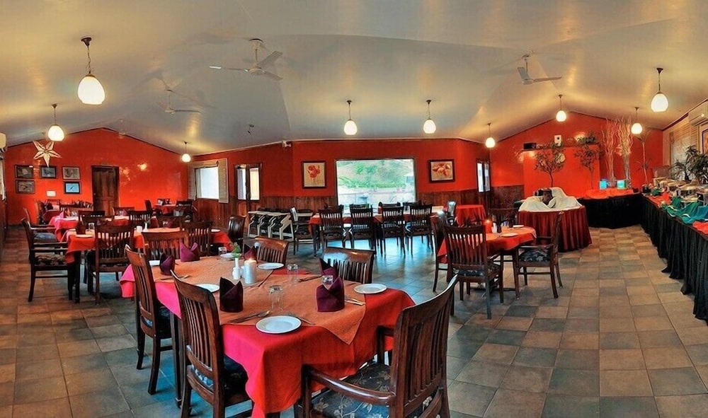 THE KIKAR LODGE