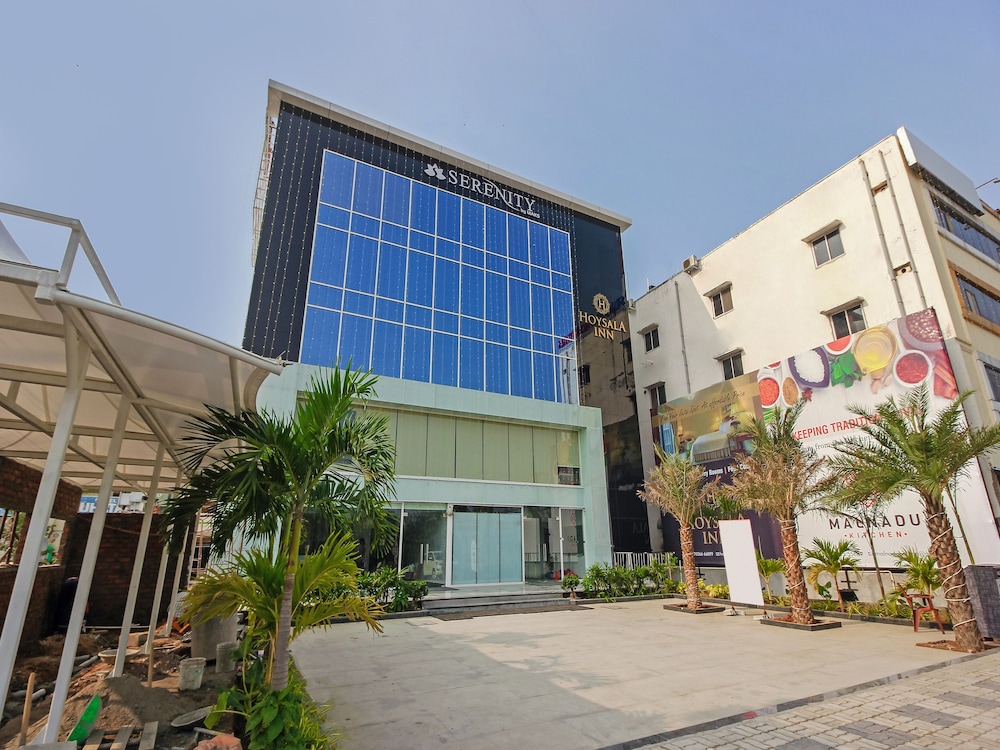 OYO 23322 Hoysala Inn