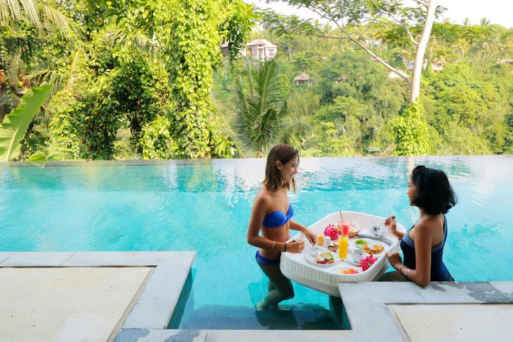 The Hidden Paradise Suites & Villas