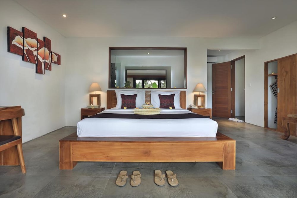 The Hidden Paradise Suites & Villas