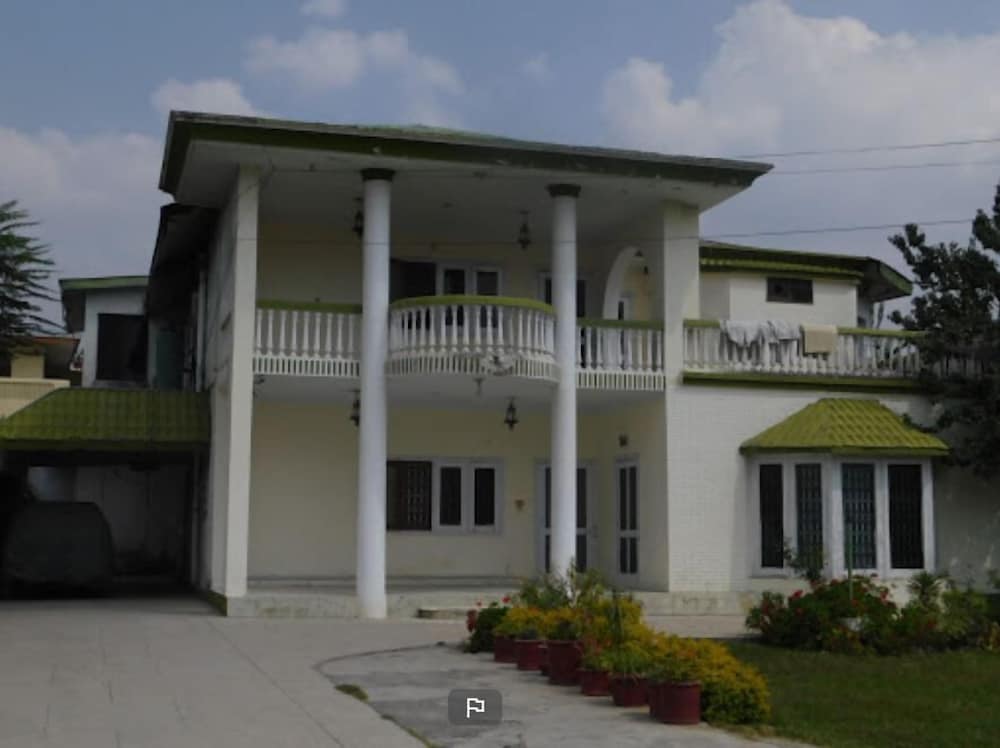Exclusive Guest House