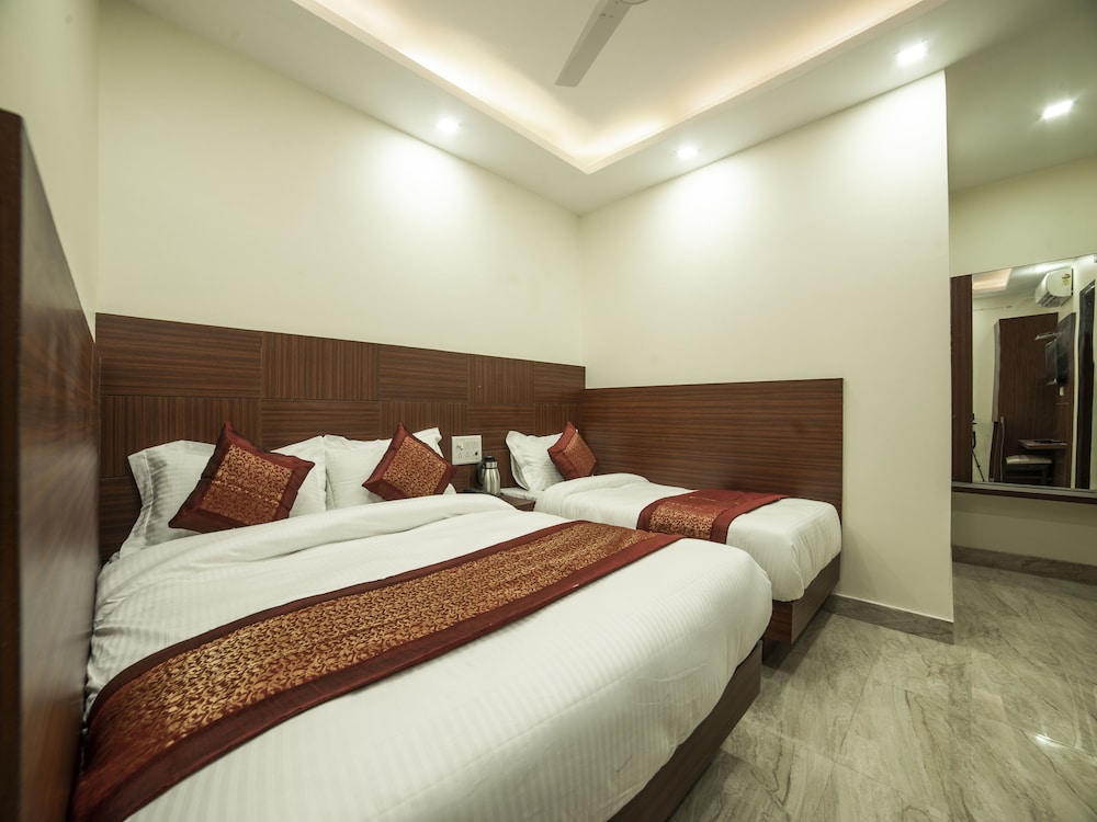 Hotel Toto International