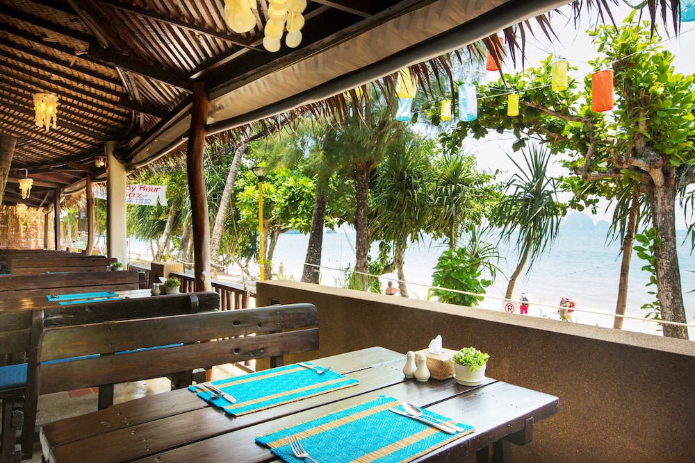 Vacation Village Phra Nang Inn