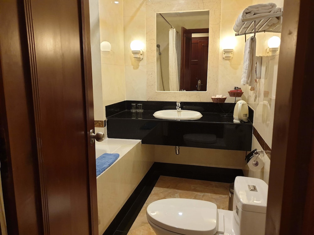 Huong Sen Hotel