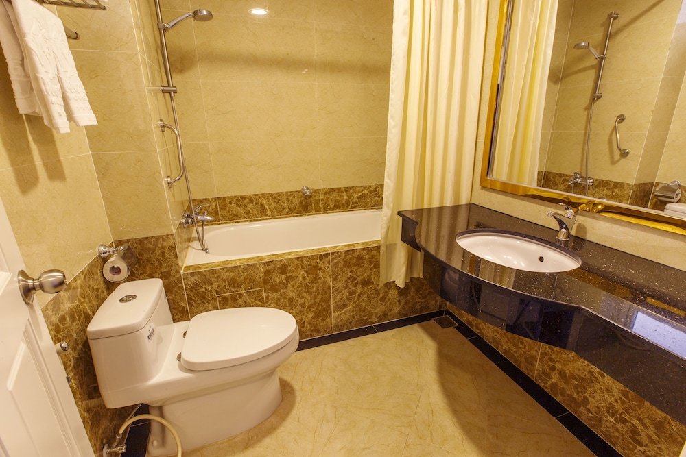 Huong Sen Hotel
