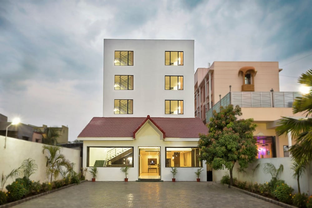 Hotel Shree Sai Wada Shirdi