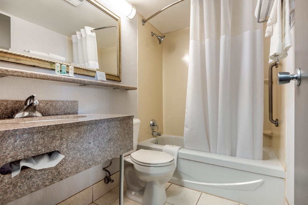 Quality Inn & Suites