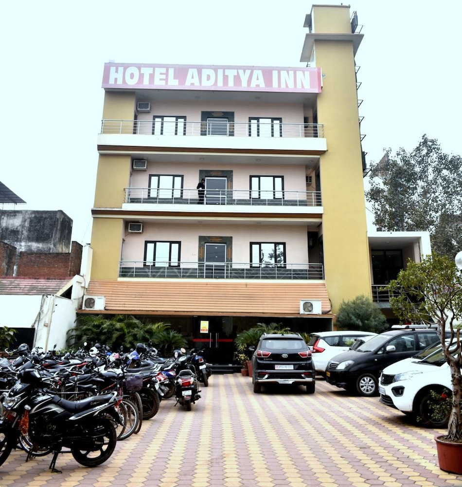 Hotel City Grand