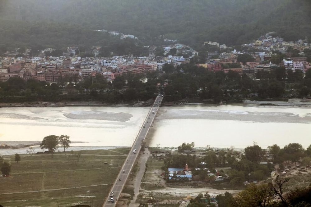 Hotel Alpana @ Har ki Pauri Road