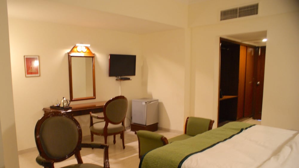Hotel Alpana @ Har ki Pauri Road