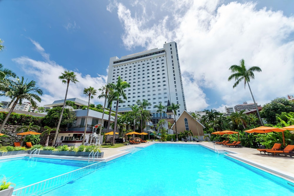DoubleTree by Hilton Naha Shuri Castle