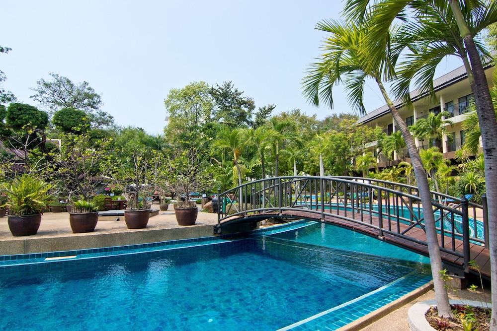 Green Park Resort