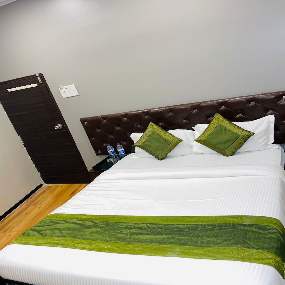 FabHotel Comfort stay