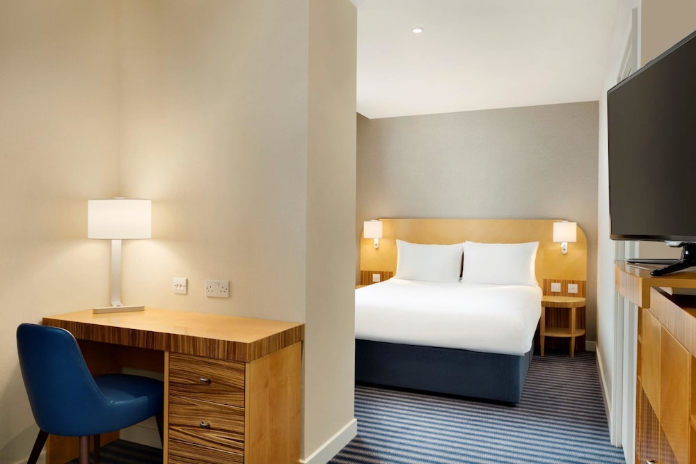 Ramada Hotel And Suites Coventry