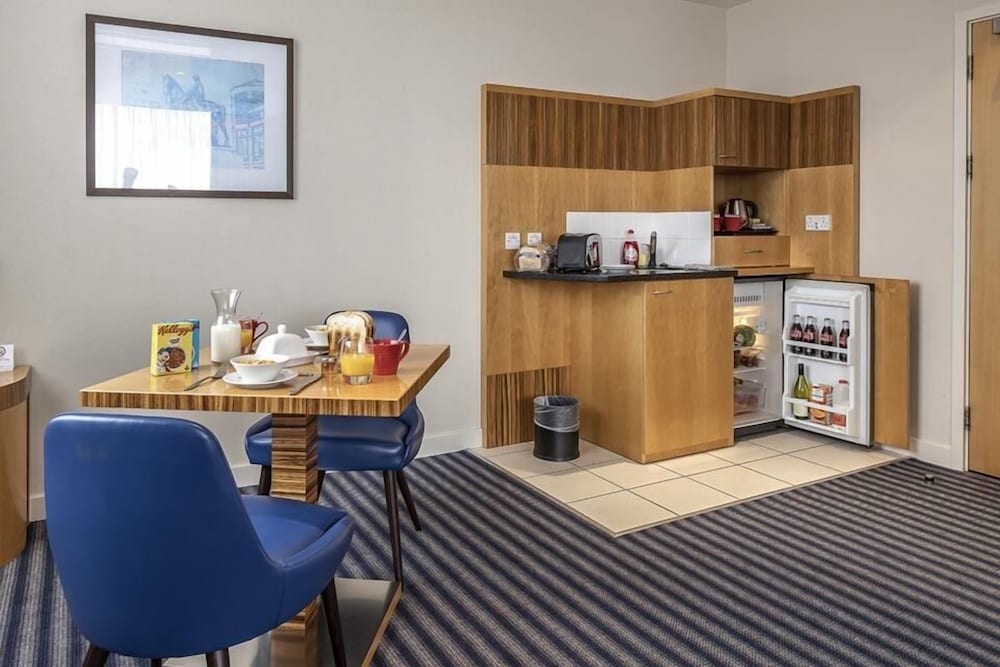 Ramada Hotel And Suites Coventry