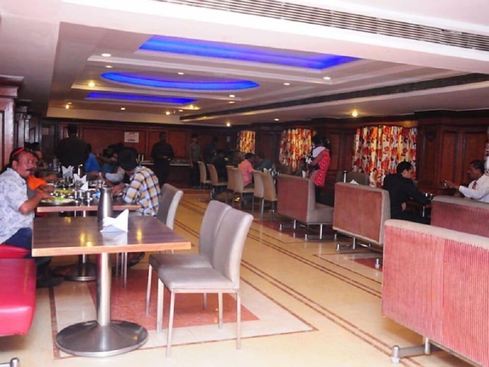 Alcott Hotel & Resorts