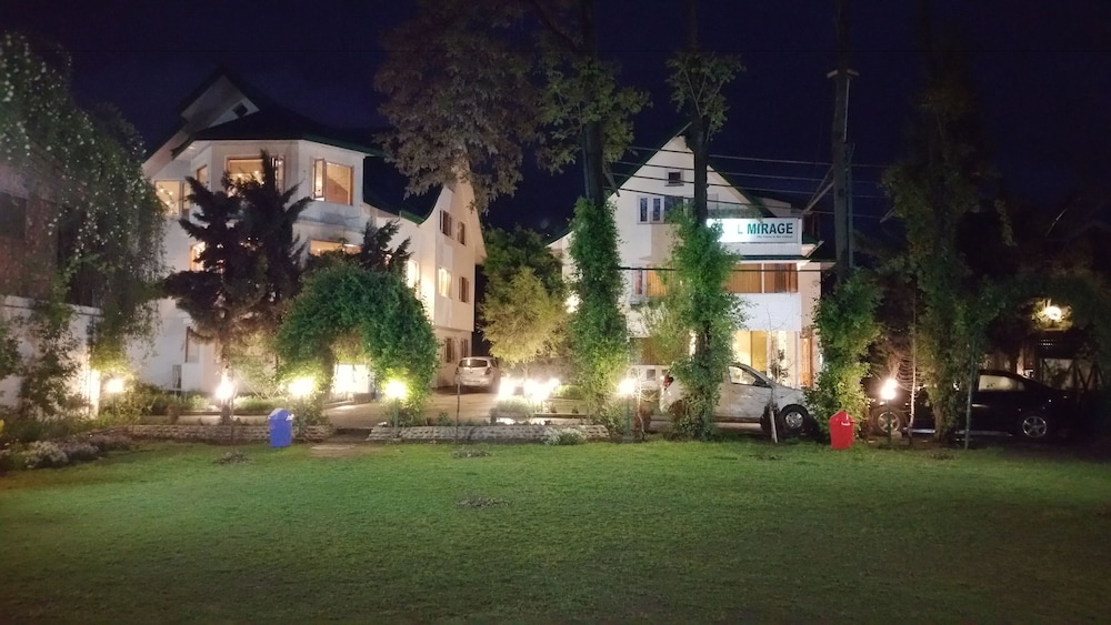 Hotel Mirage