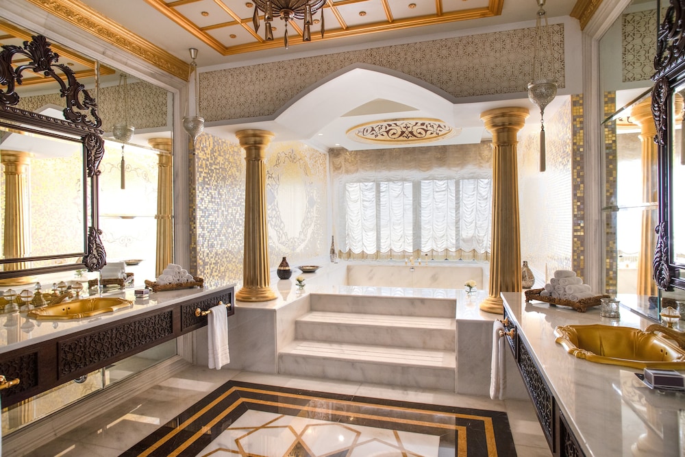 Jumeirah Zabeel Saray Dubai