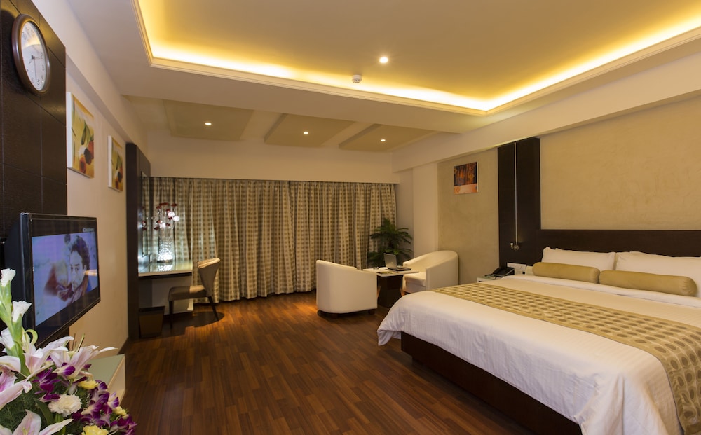 The President Hotel, Hubli