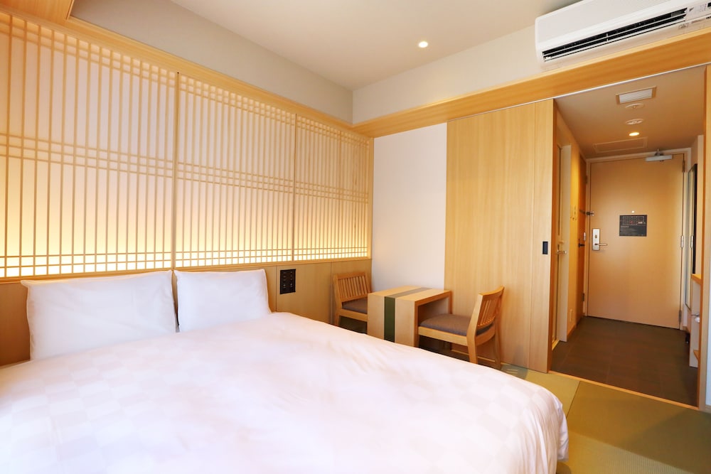 Henn na Hotel Premier Kyoto Gojo Karasuma