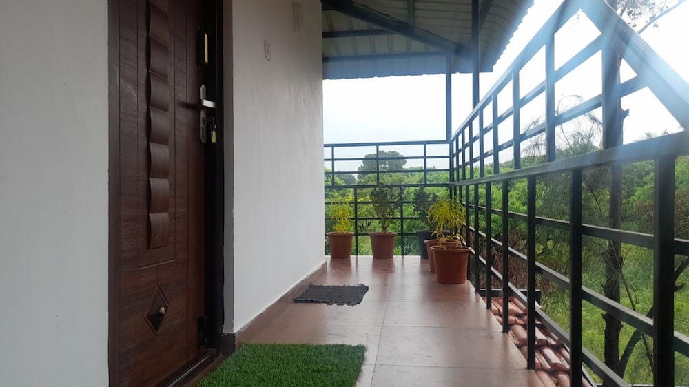 Green Mount Resorts