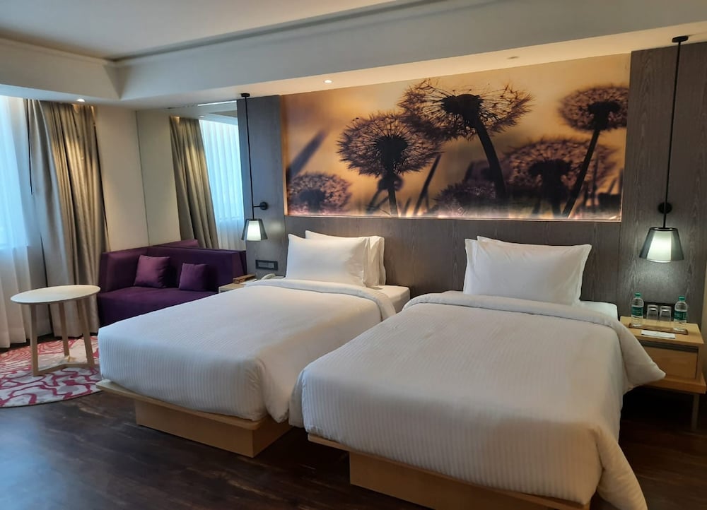 The Gaurs Sarovar Portico