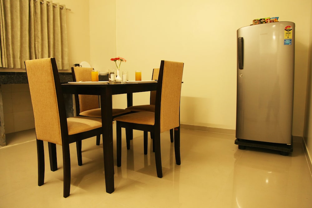 Saburi Service Apartment