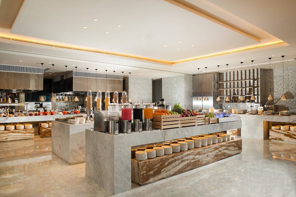 Sheraton Grand Jakarta Gandaria City Hotel