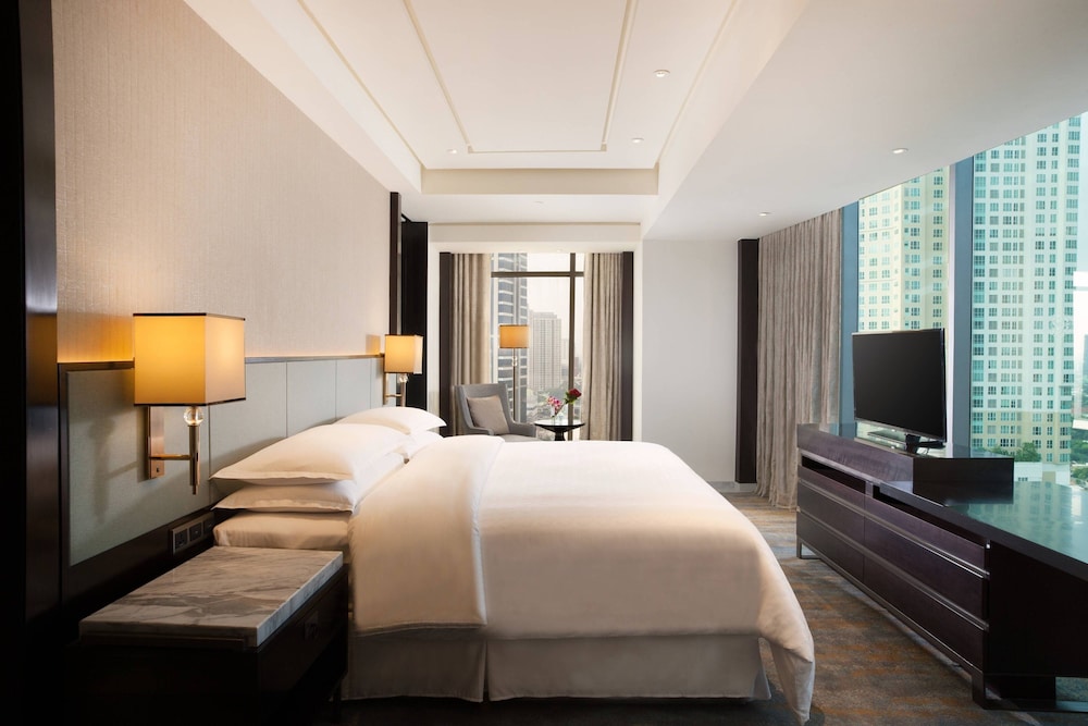 Sheraton Grand Jakarta Gandaria City Hotel