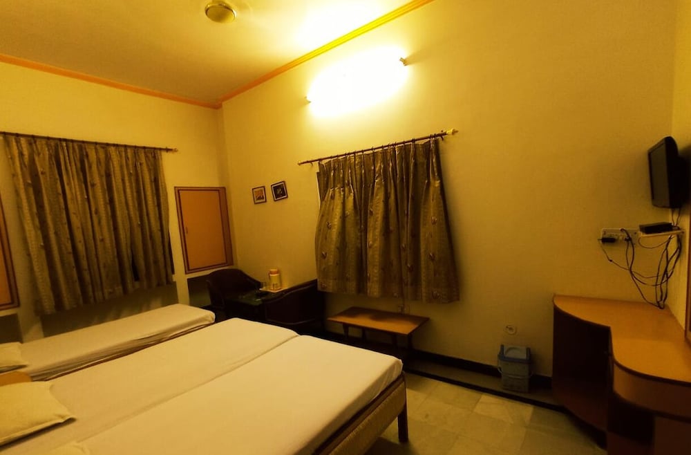 Hotel Taj Plaza