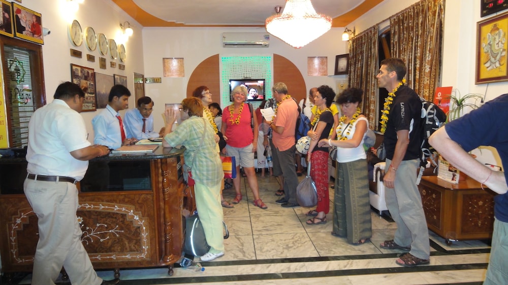 Hotel Taj Plaza