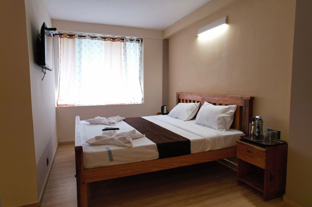 Lazo Eucy Paradise Resort