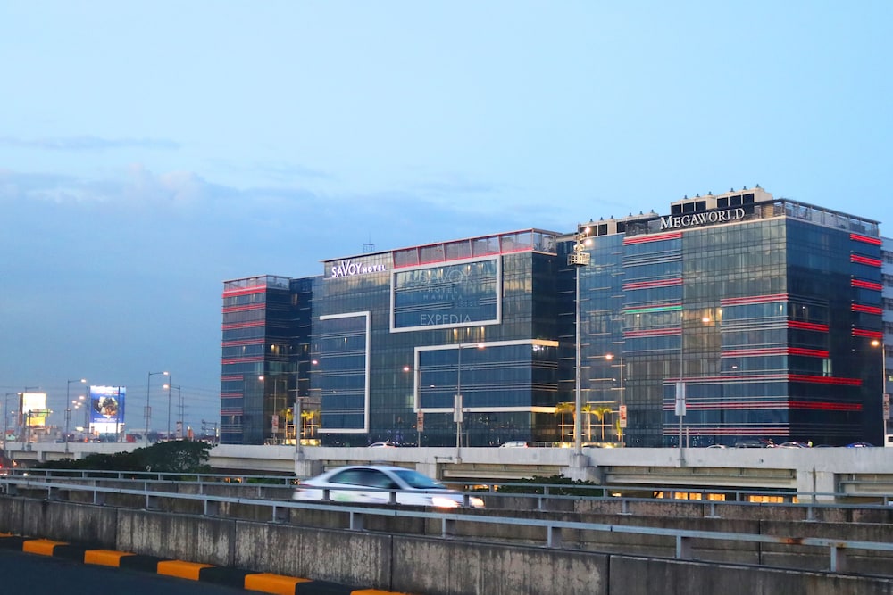 Savoy Hotel Manila near Airport NAIA Terminal 3 MNL