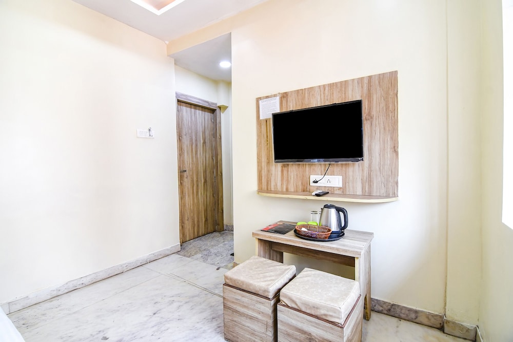 Super Collection O Ketan Regency Near Acropolis Mall