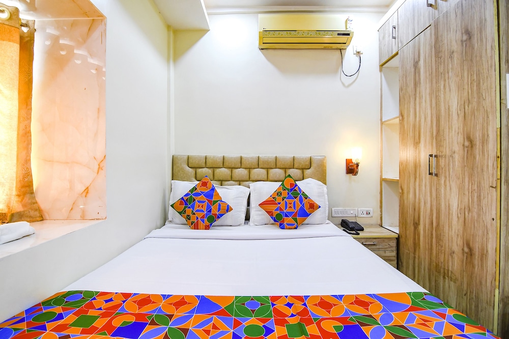 Super Collection O Ketan Regency Near Acropolis Mall