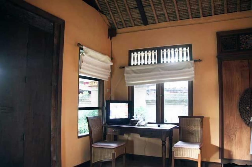Puri Taman Sari Hotel