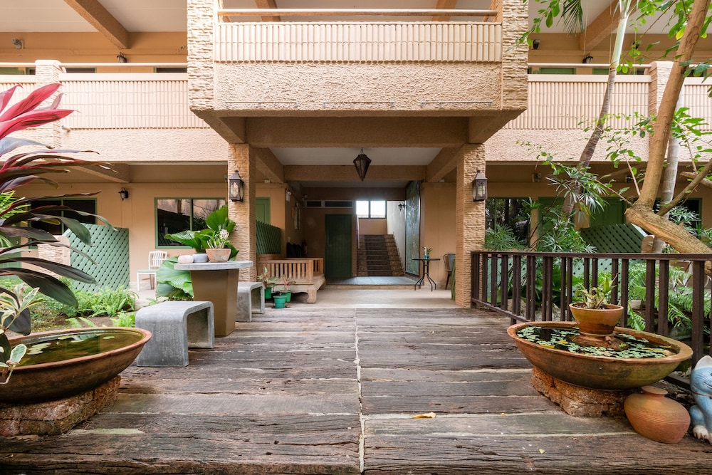 The One Sabai Living