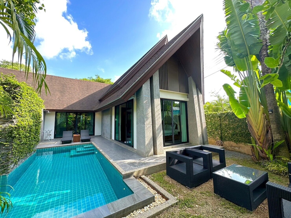 The Kiri Villas Resort
