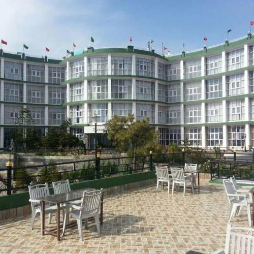 Hotel Barog Heights